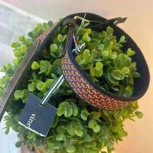 Men's vineyard vines basketball belt. Size 26 new with tags.